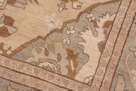 Chic Ziegler Lovetta Tan/Green Hand Knotted Wool Rug - 8'0'' x 10'2''