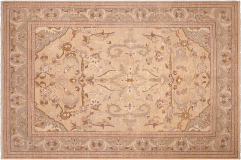 Chic Ziegler Lovetta Tan/Green Hand Knotted Wool Rug - 8'0'' x 10'2''