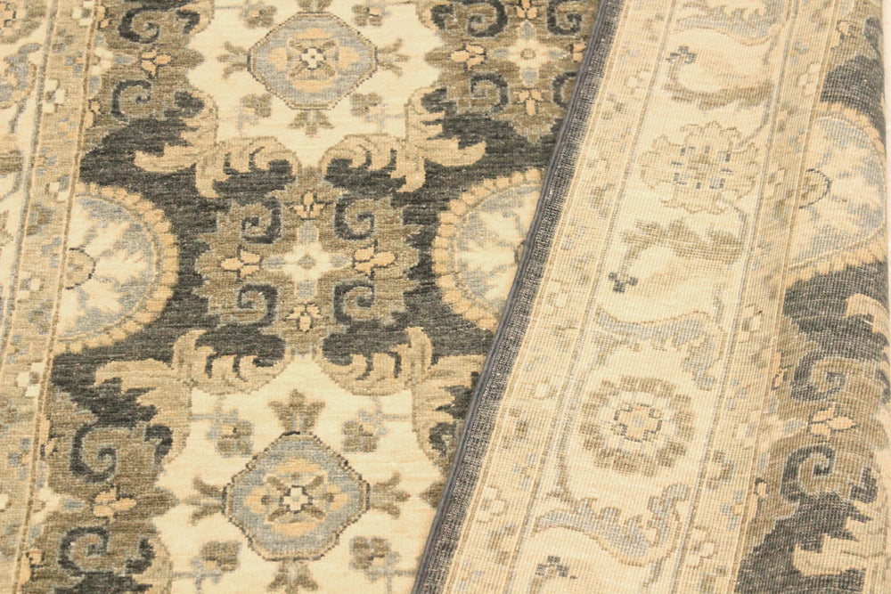 handmade Transitional Kafkaz Gray Ivory Hand Knotted RECTANGLE 100% WOOL area rug 4' x 6'