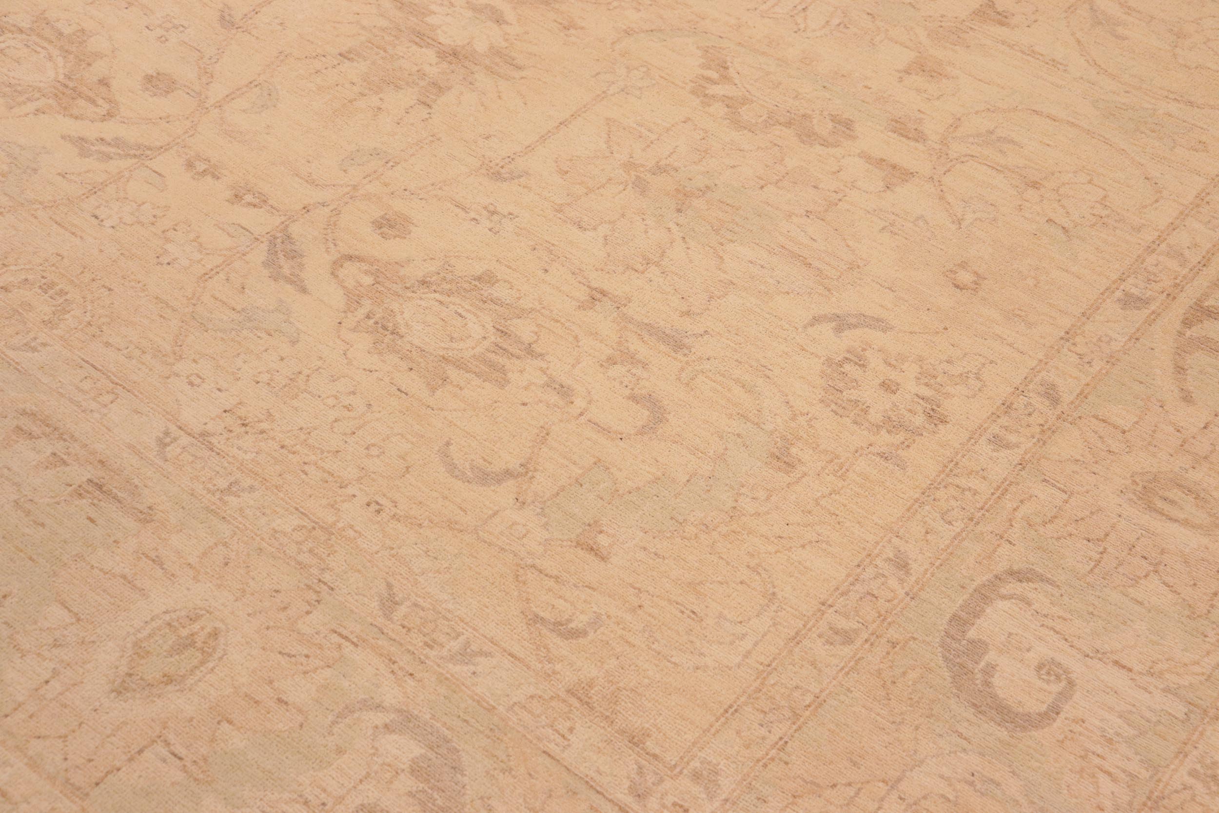 handmade Traditional Kafkaz Lt. Tan Lt. Green Hand Knotted RECTANGLE 100% WOOL area rug 8x10