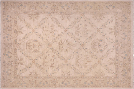 Chic Zeigler Russell Ivory/Beige Wool Rug - 7'11'' x 9'6''