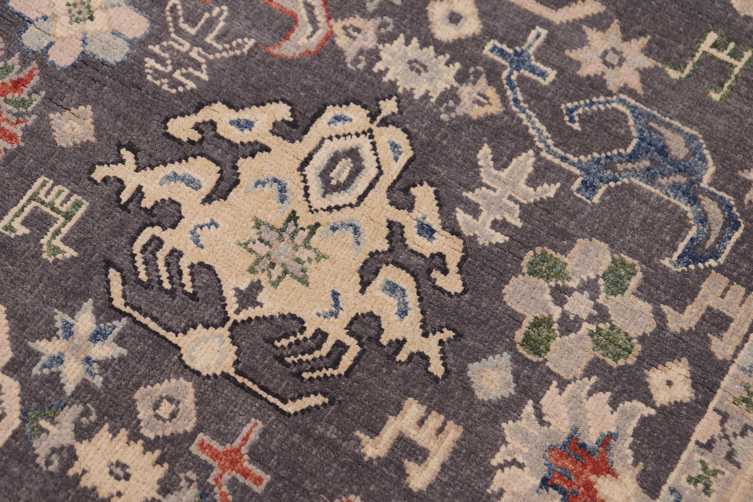 handmade Transitional Kafkaz Gray Lt. Gold Hand-made RECTANGLE 100% WOOL area rug 4' x 6'