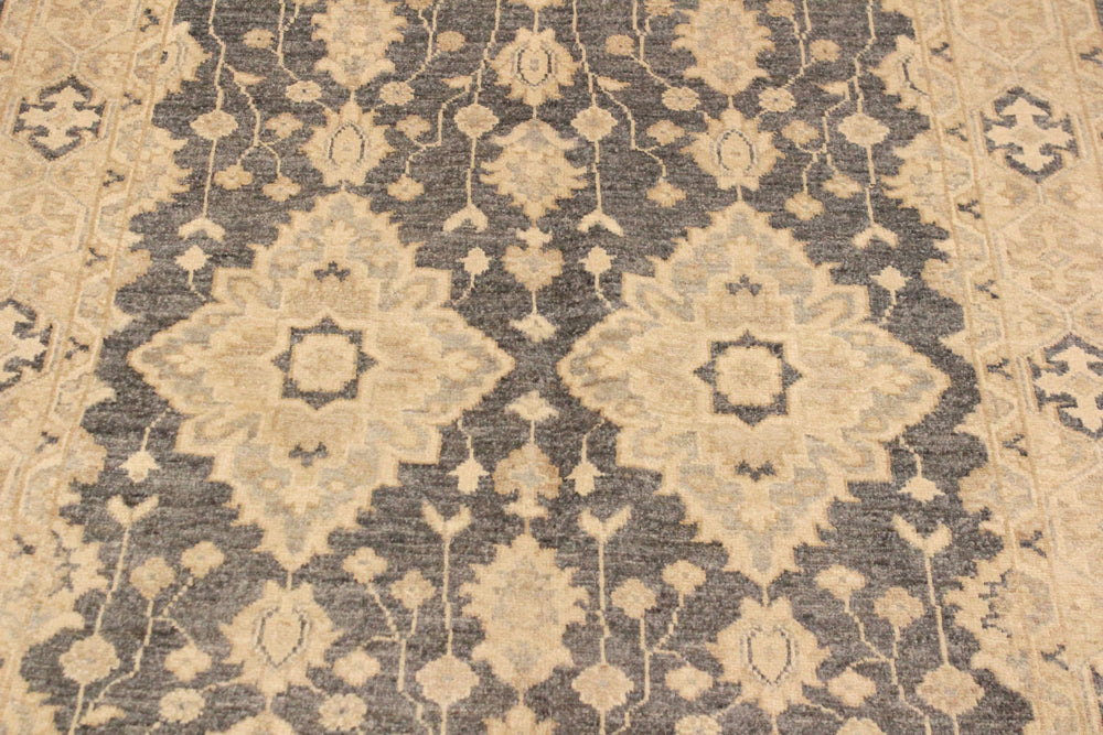 handmade Transitional Kafkaz Gray Tan Hand Knotted RECTANGLE 100% WOOL area rug 4' x 6'