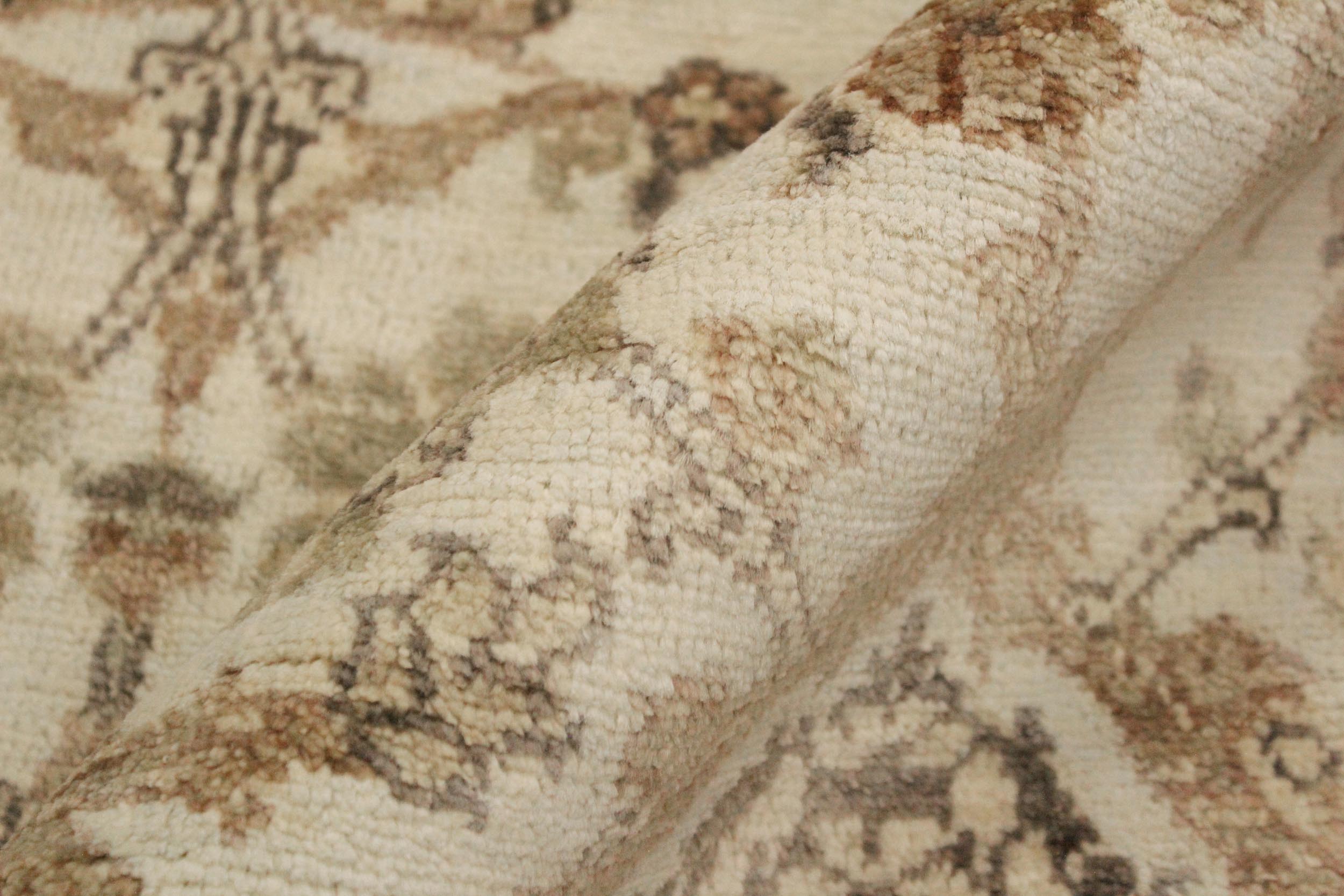 handmade Modern Kafkaz Ivory Tan Hand Knotted RECTANGLE 100% WOOL area rug 4' x 6'