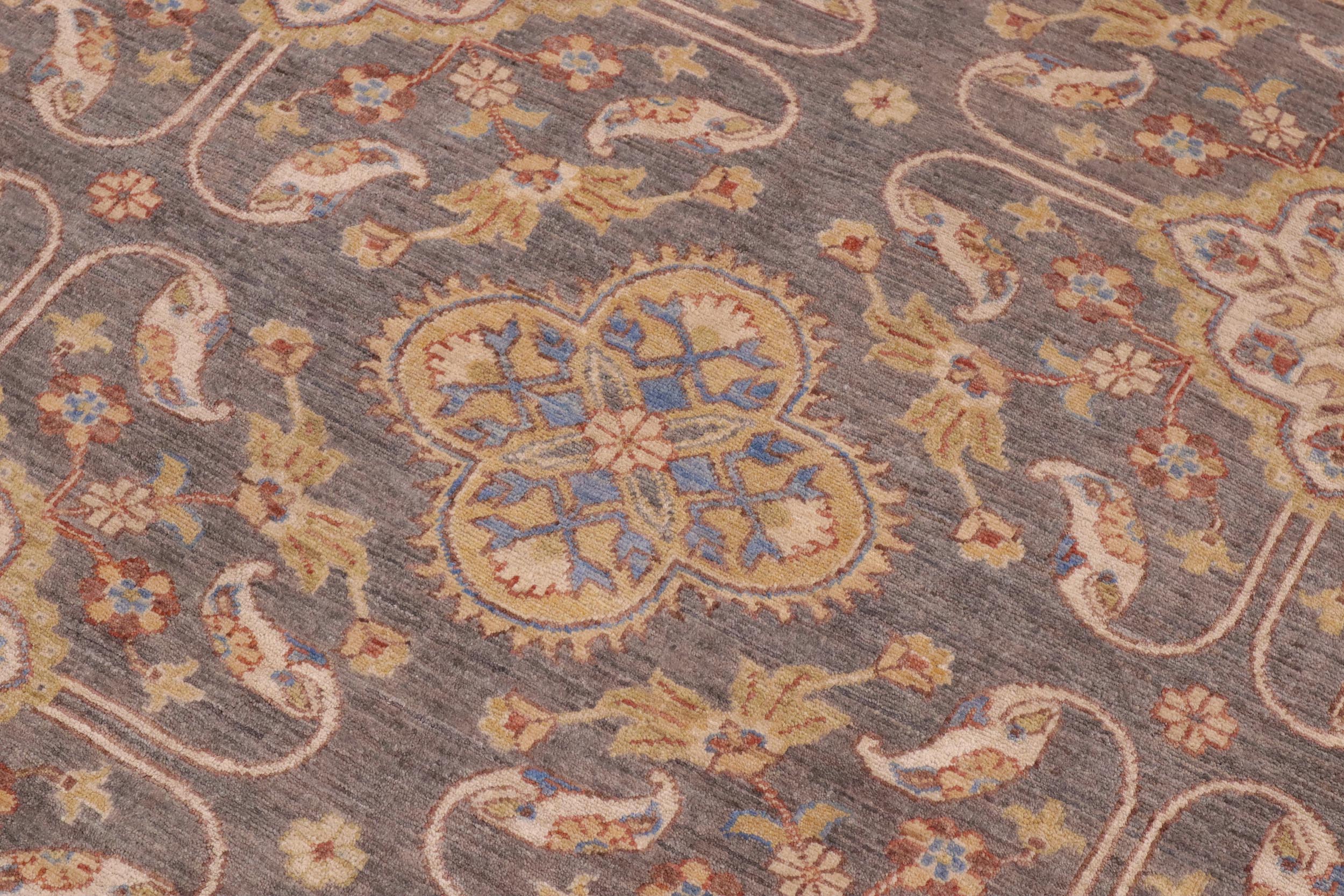 handmade Transitional Kafkaz Gray Ivory Hand Knotted RECTANGLE 100% WOOL area rug 8' x 11'
