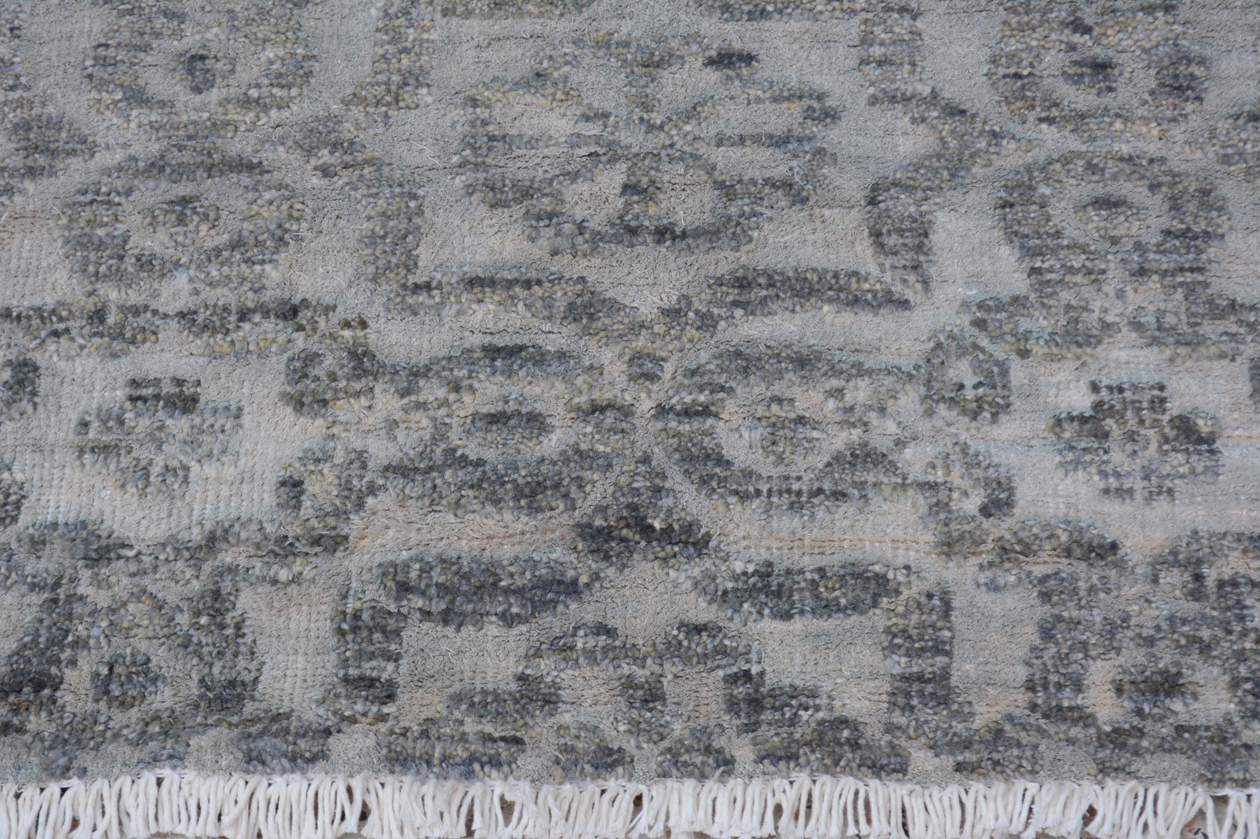 handmade Modern Kafkaz Gray Gray Hand Knotted RECTANGLE WOOL&VISCOU area rug 4' x 6'