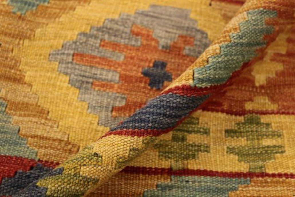 Flat Weave Kilim Antique Navaho Vintage handmade Geometric Kilim Ivory Red Hand-Woven Rectangle 100% Wool Area Rug 5x7 