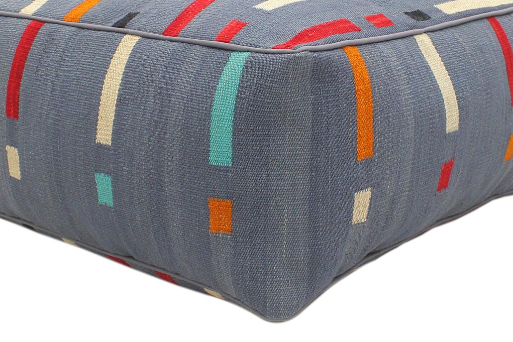 handmade Modern Floor Cushion Gray Red Hand-Woven Square100% WOOL Floor Cushion