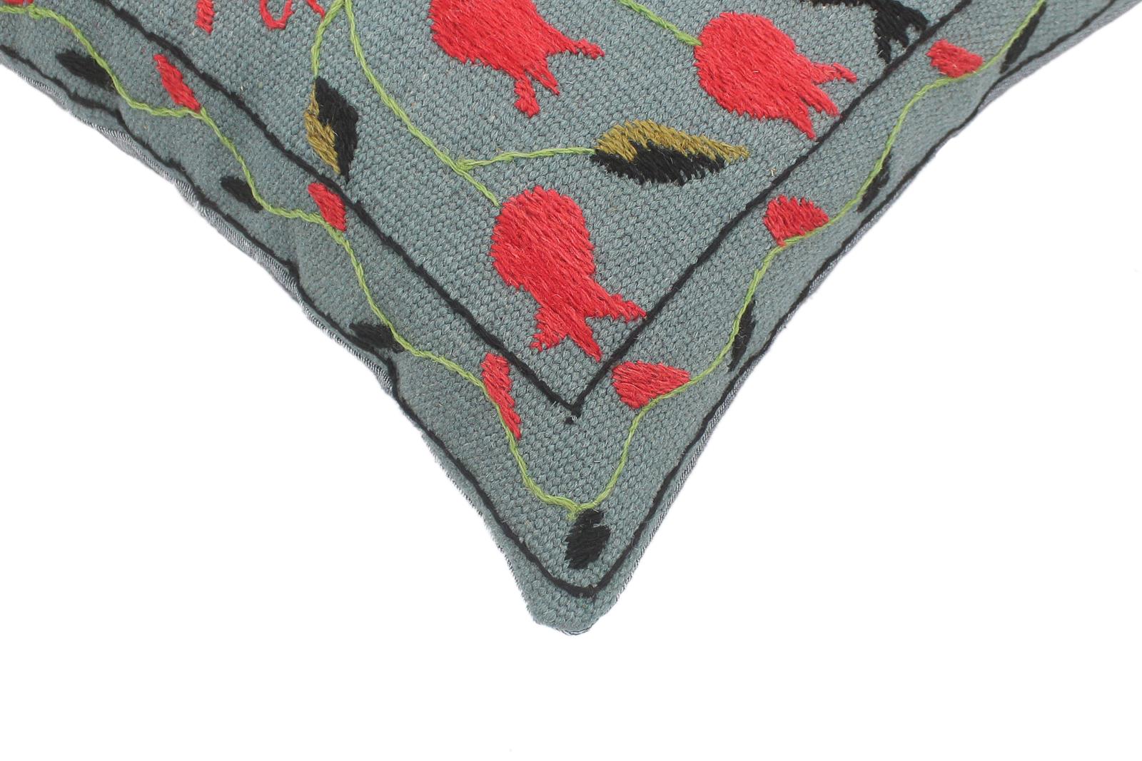 handmade  Pillow Gray Red Hand-Woven SQUARE 100% Wool Suzani Throw Pillow