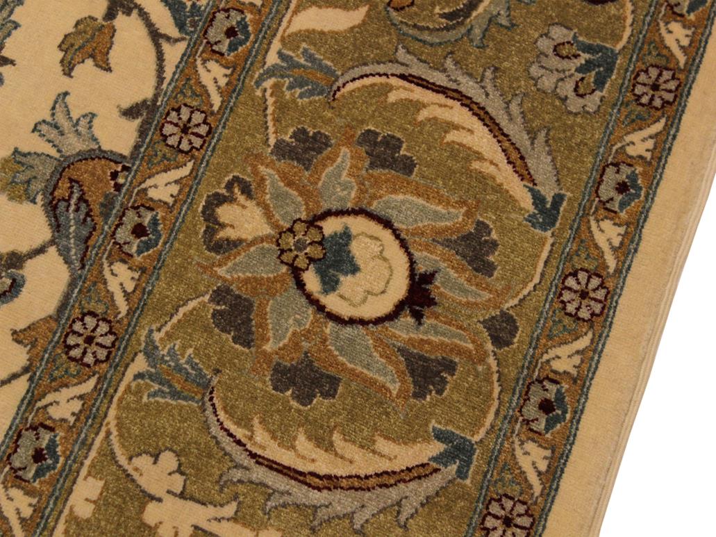 handmade Traditional  Ivory Lt. Green Hand Knotted RECTANGLE 100% WOOL area rug 8x10