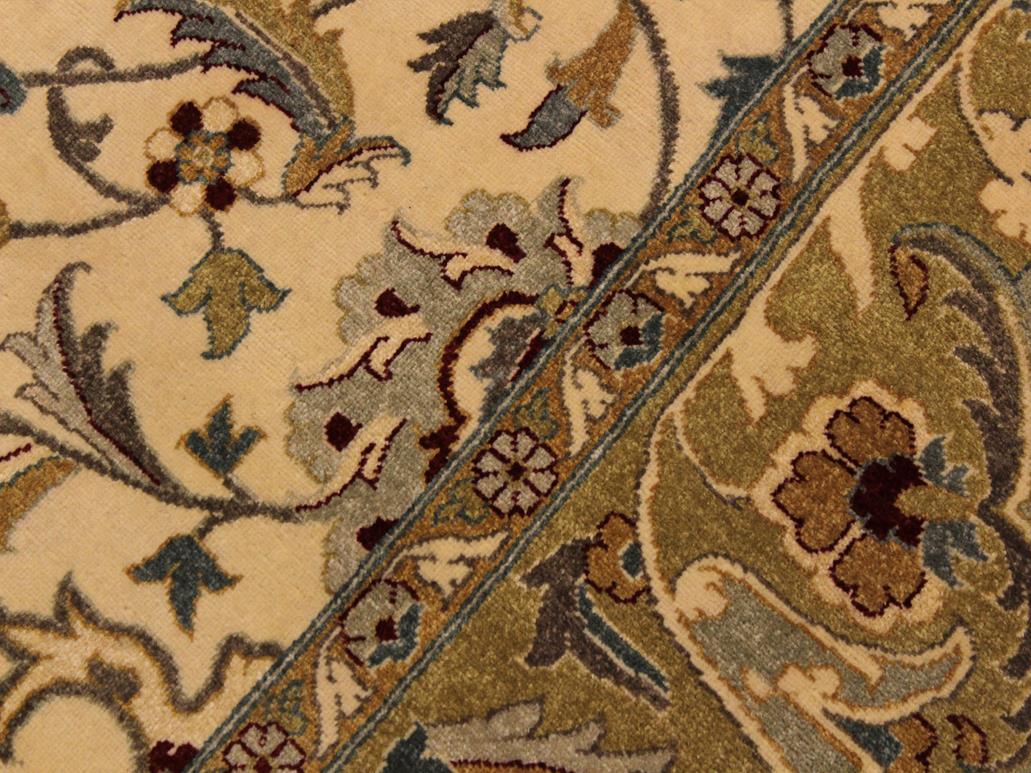 handmade Traditional  Ivory Lt. Green Hand Knotted RECTANGLE 100% WOOL area rug 8x10