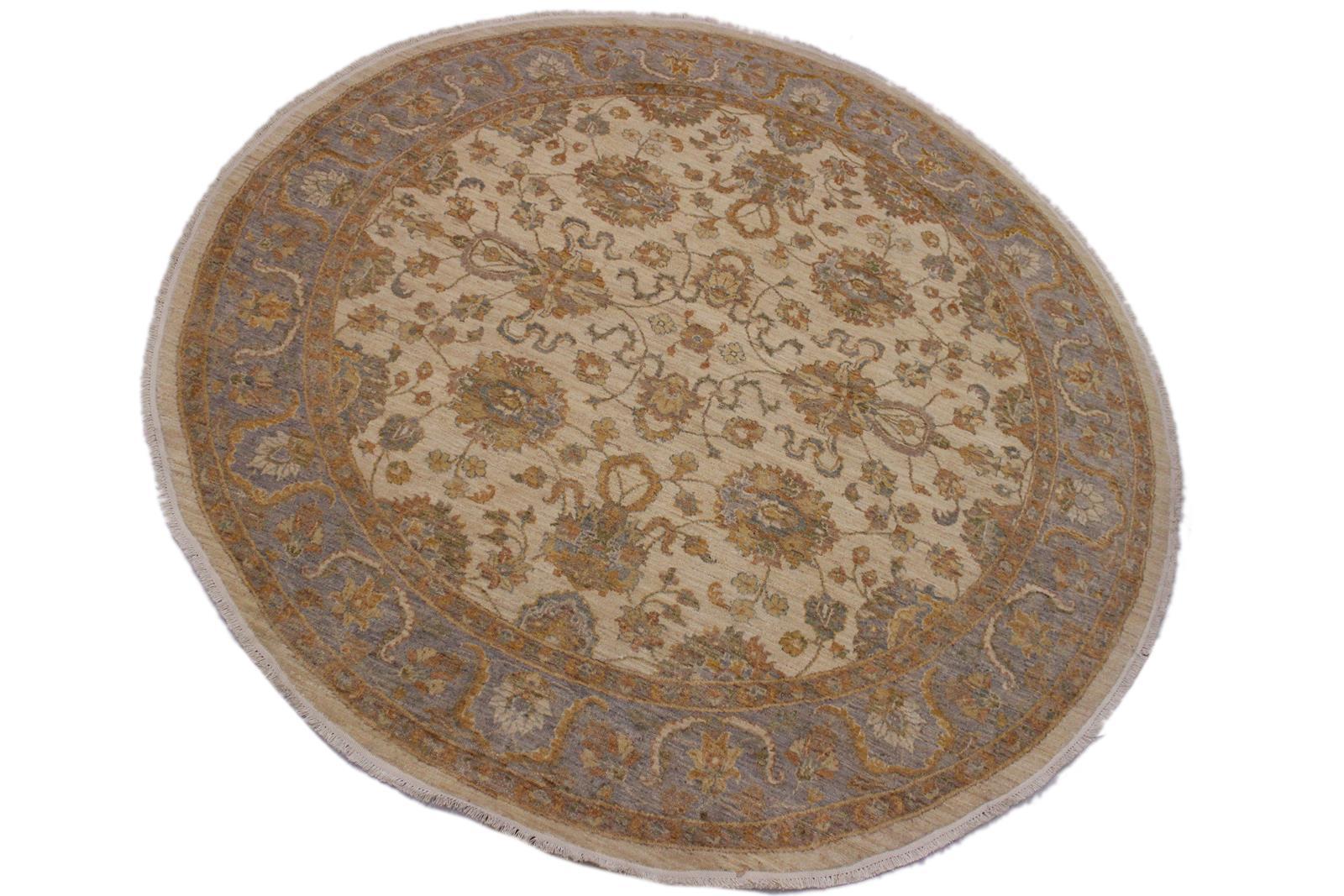 A11783 711"x 8 1"Traditional                   8x8NaturalGREYHand-knotted                  Pakistan   100% Wool  Round      652671215254
