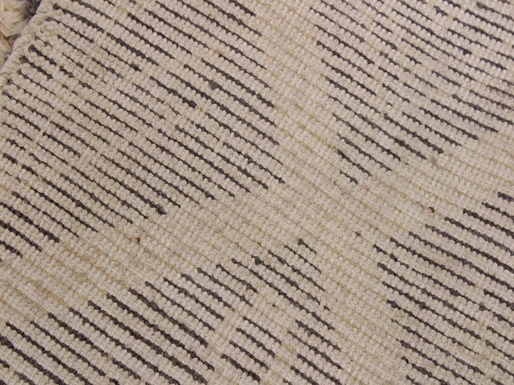 handmade Modern Moroccan Grey Ivory Hand Knotted RECTANGLE 100% WOOL area rug 5x8