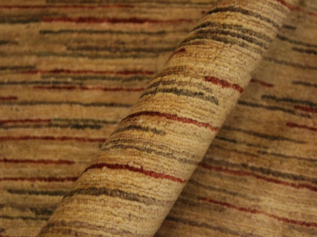 Modern Gabbeh Jaquelin Beige/Rust Wool Rug - 4'3'' x 5'9''