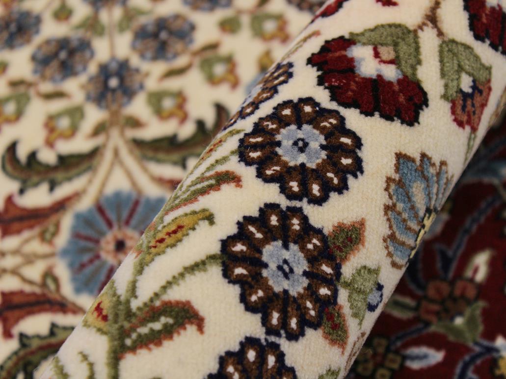 handmade  Hereke Ivory Red Hand Knotted RECTANGLE WOOL&SILK area rug 4x6